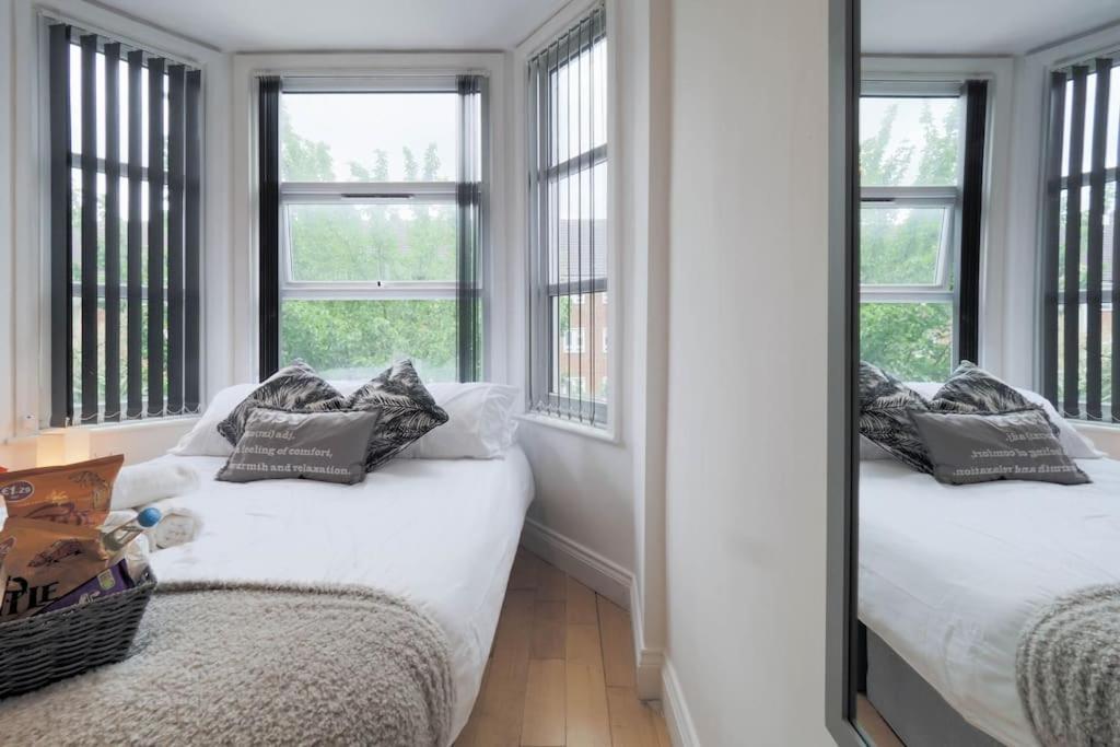 S3 Full In Kilburn With Kitchen Zone 2 Appartamento