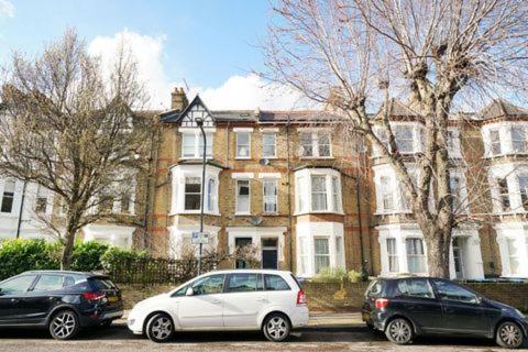 S3 Full In Kilburn With Kitchen Zone 2 Appartamento *